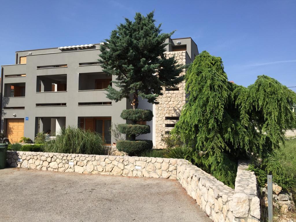 Apartments Smiljanic Tribunj  Room photo